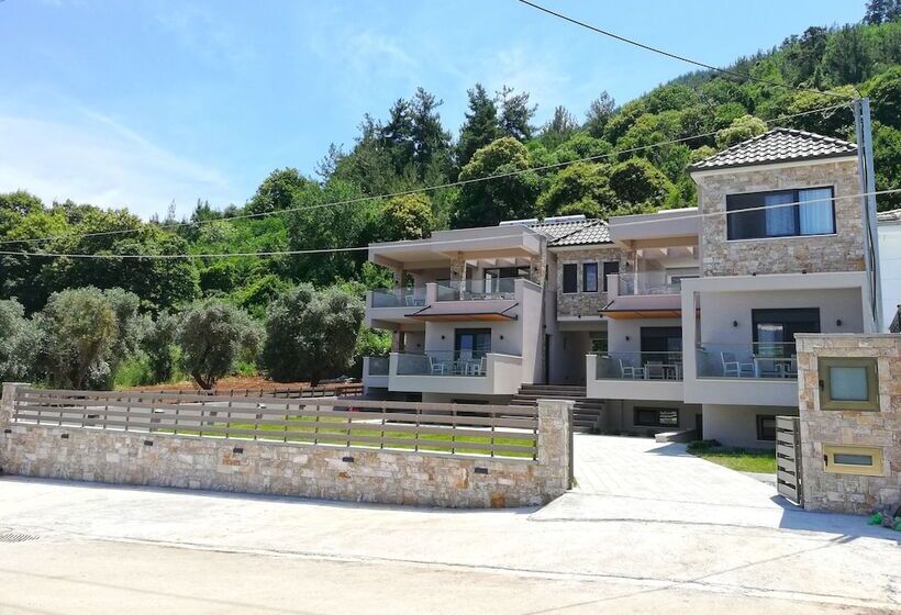 Bella Vista Luxury Apartments