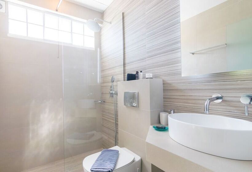 Bella Vista Luxury Apartments