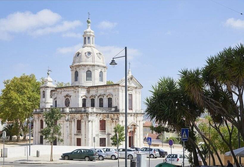 Belém Light Filled Apartment, By Timecooler