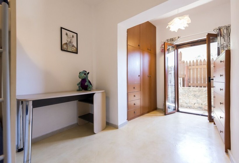 Seaside Heaven   Sunset Views Close To The Beach