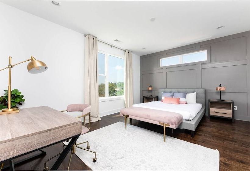 Domio Sylvan Park Elegant 8br 2 Houses