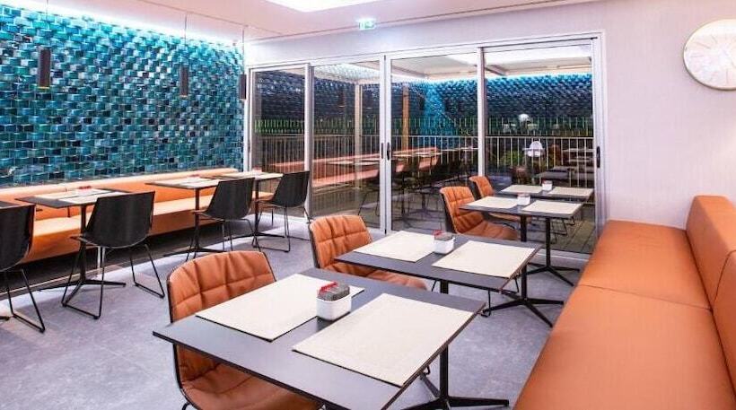 ホテル 3k Porto Aeroporto