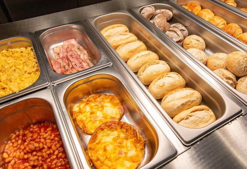 ホテル 3k Porto Aeroporto