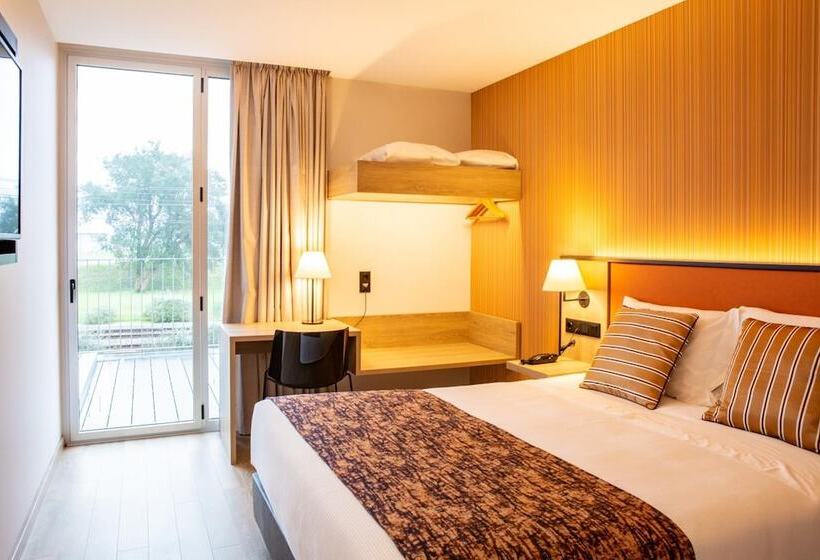 ホテル 3k Porto Aeroporto