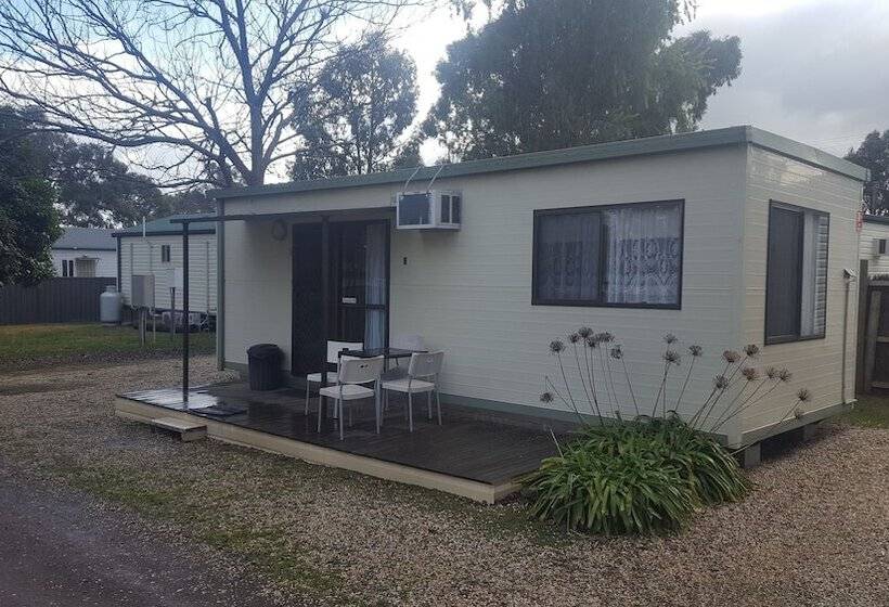 فندق Alexandra Tourist Park