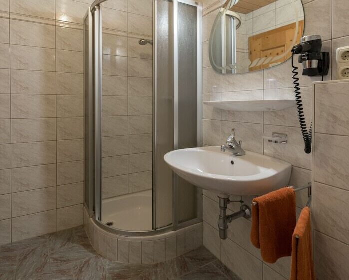 Отель Bechlwirt