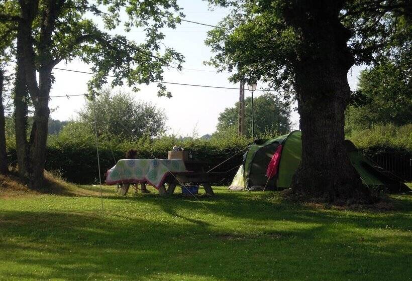 בית מלון כפרי Camping De La Cazine