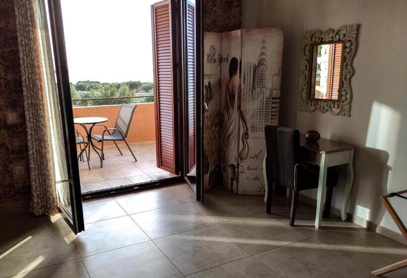 酒店 Castro Elafonisos