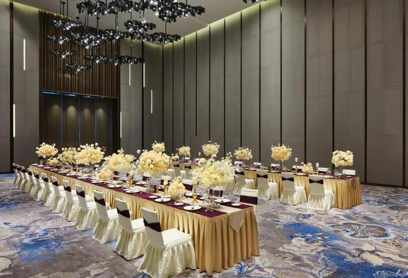 בית מלון כפרי Crowne Plaza Wuhan Development Zone, An Ihg