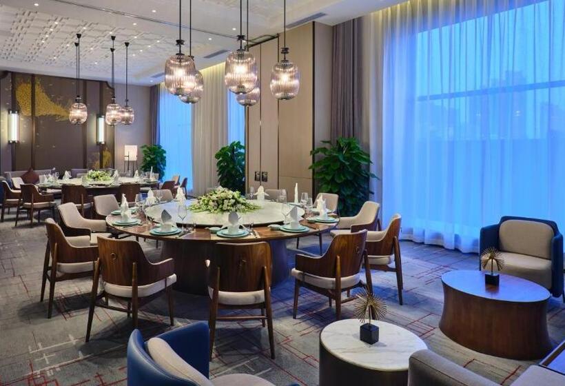 Hotelli Crowne Plaza Wuhan Development Zone, An Ihg