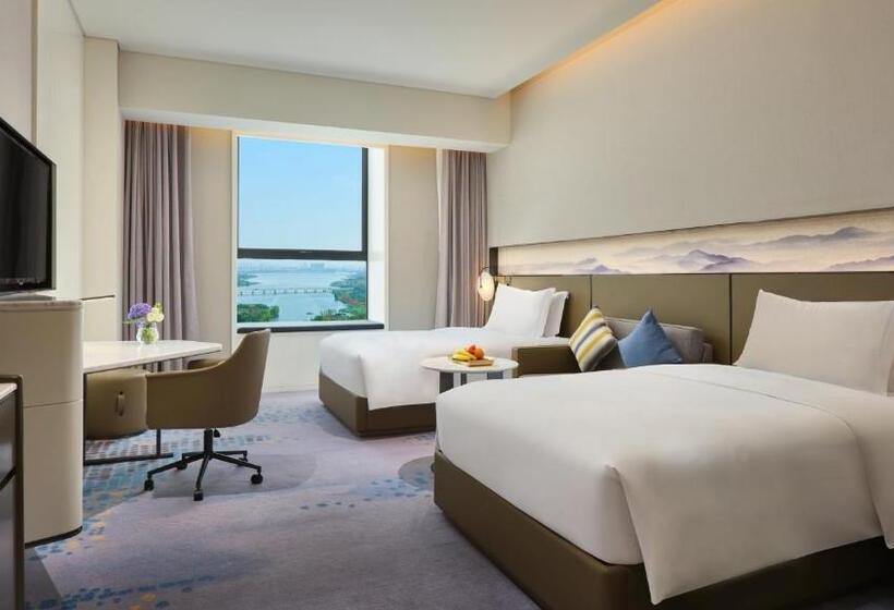 בית מלון כפרי Crowne Plaza Wuhan Development Zone, An Ihg