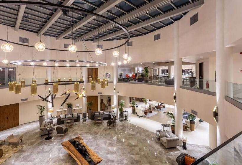 Elysian Luxury Hotel And Spa