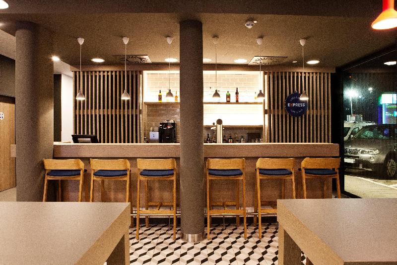 هتل Holiday Inn Express   Trier, An Ihg