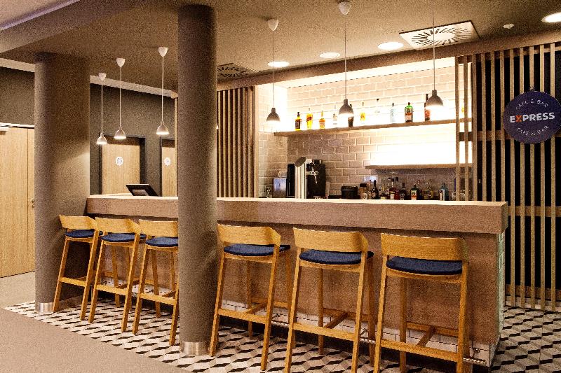 هتل Holiday Inn Express   Trier, An Ihg