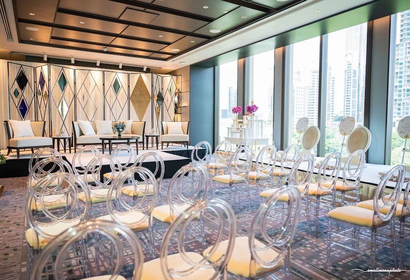 Отель Kimpton Maalai Bangkok An Ihg