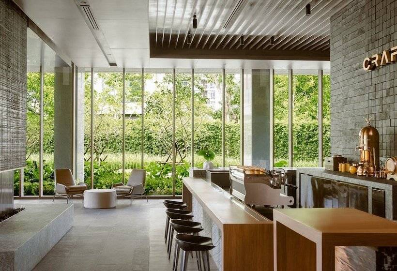 Отель Kimpton Maalai Bangkok An Ihg