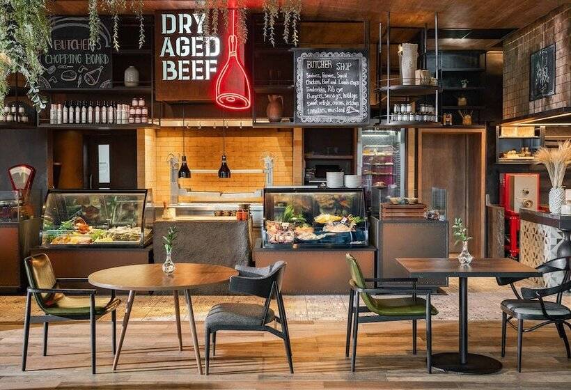 Отель Kimpton Maalai Bangkok An Ihg