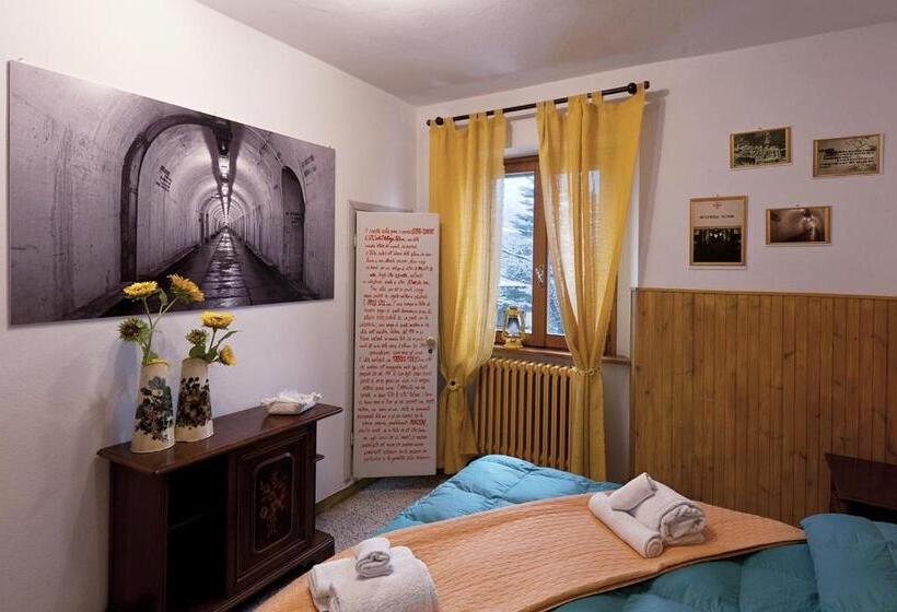 בית מלון כפרי La Pace