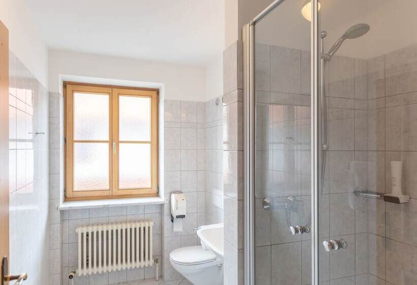 בית מלון כפרי Landgasthof Schöntag