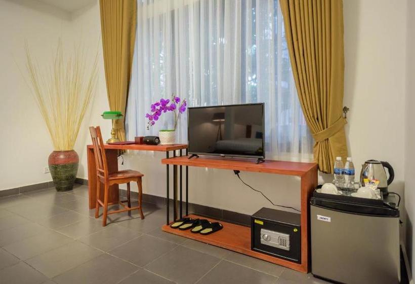 Отель Mango Bellana Boutique