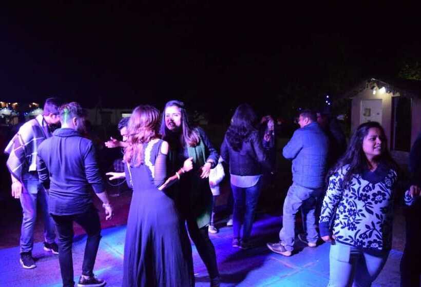 호텔 Nakshatra Resort