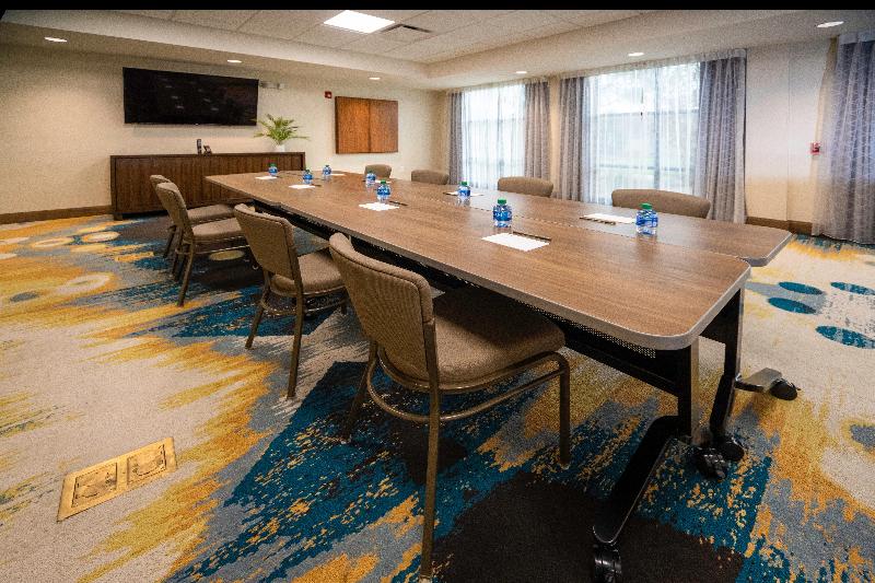 ホテル Staybridge Suites   Summerville, An Ihg