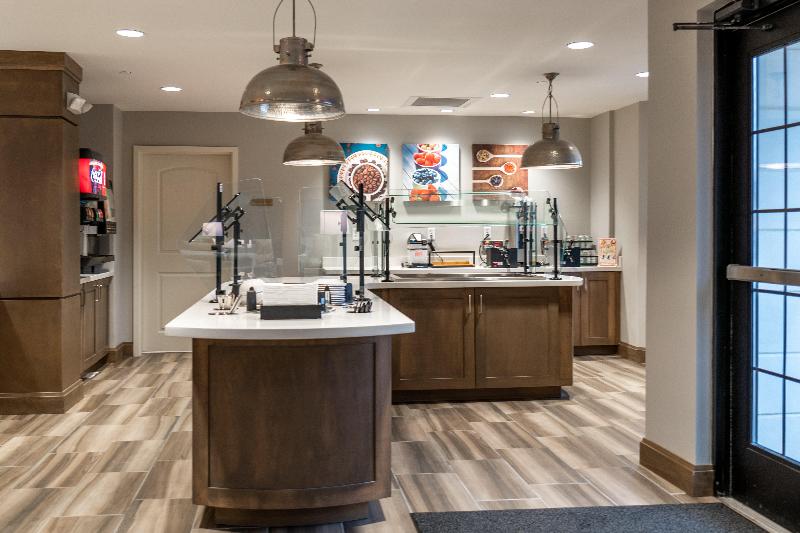 ホテル Staybridge Suites   Summerville, An Ihg