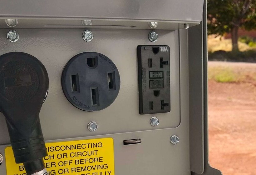 فندق Ticaboo Hite Outpost