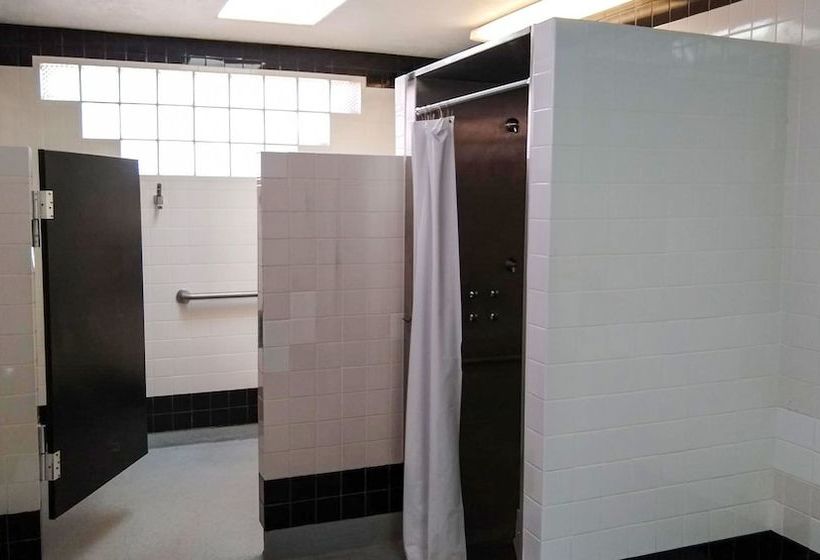 فندق Ticaboo Hite Outpost