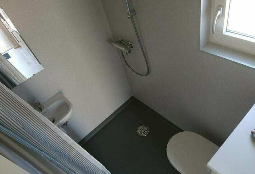 酒店 Tornby Strand Camping Rooms