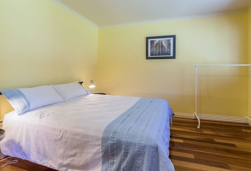 Loch Retreat  550m To Town