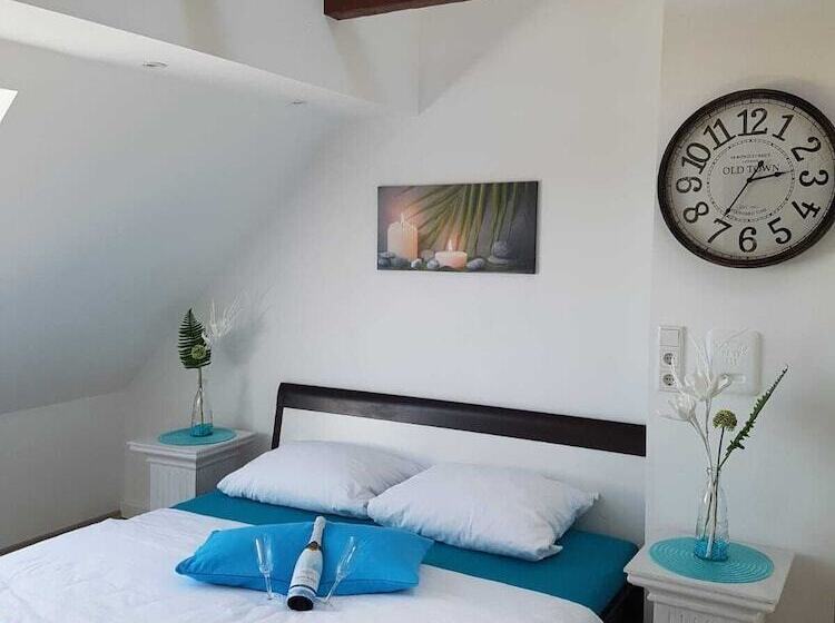 Lorenz Apartment 2
