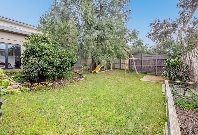 Luxury By The Sea  Close To The Beach