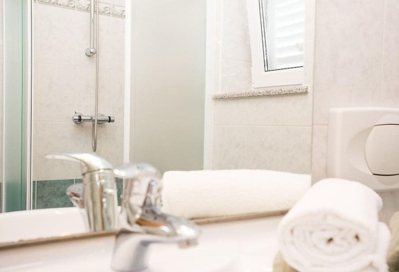 ペンション Apartments Villa Venera