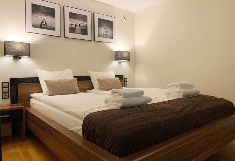 膳宿费 Black Swan House, Old Town