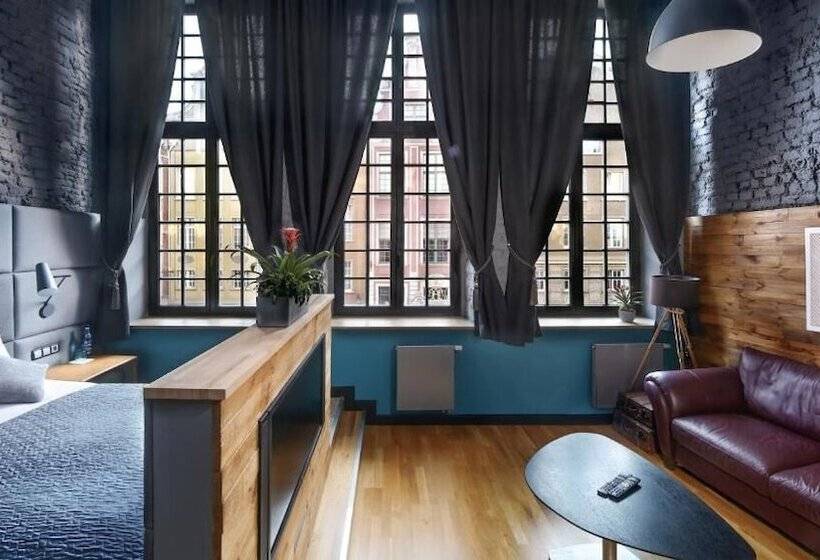 膳宿费 Black Swan House, Old Town