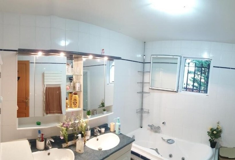 Пансион Chambres à 40 Min De Paris