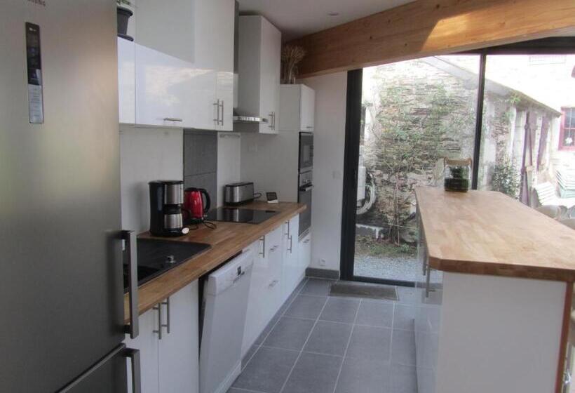 膳宿费 La Petite Charnasserie