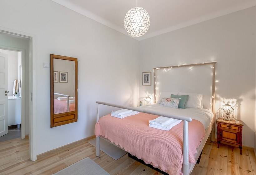 Sunny, Bright And Quiet Apartment, By Timecooler