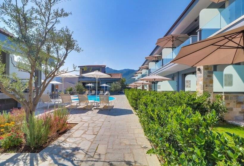 Theros Villas & Suites