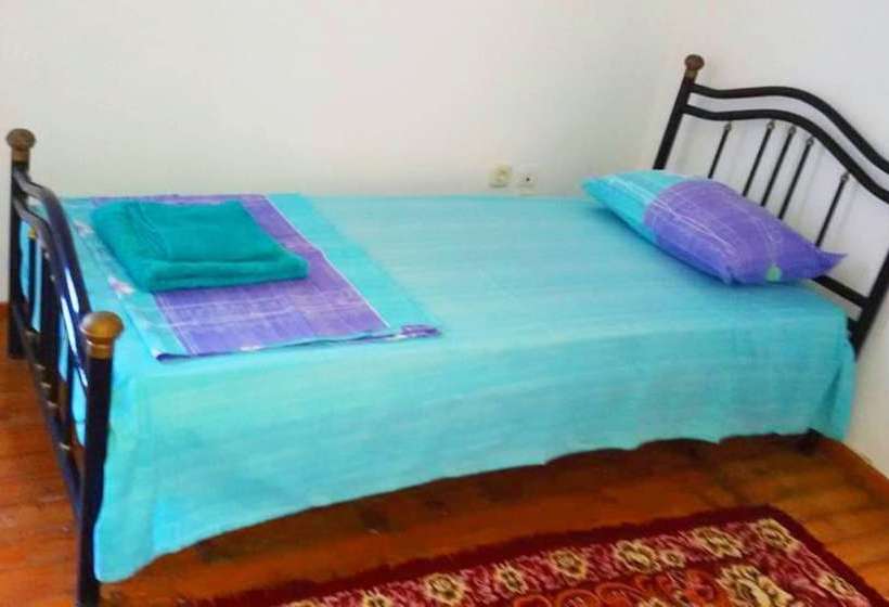 Traditional Sea View House In Nisyros