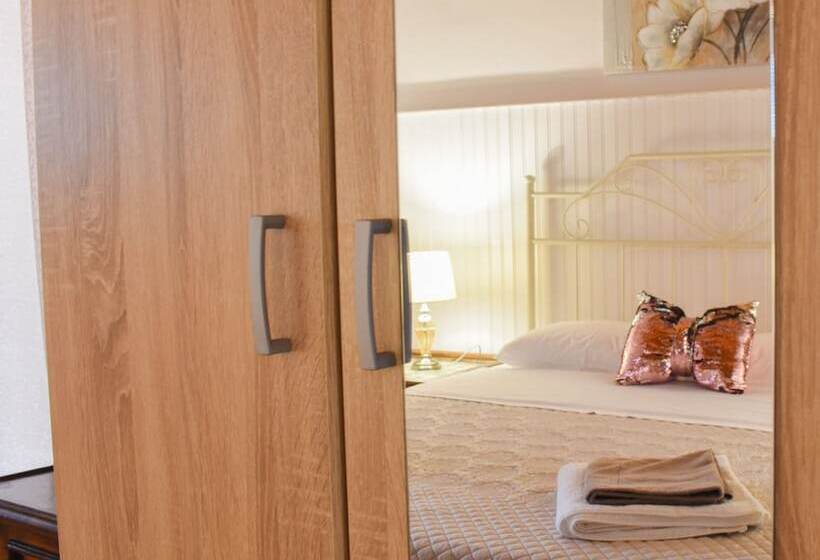 Urban Seaside Oasis   Adriana S Garden Paradise