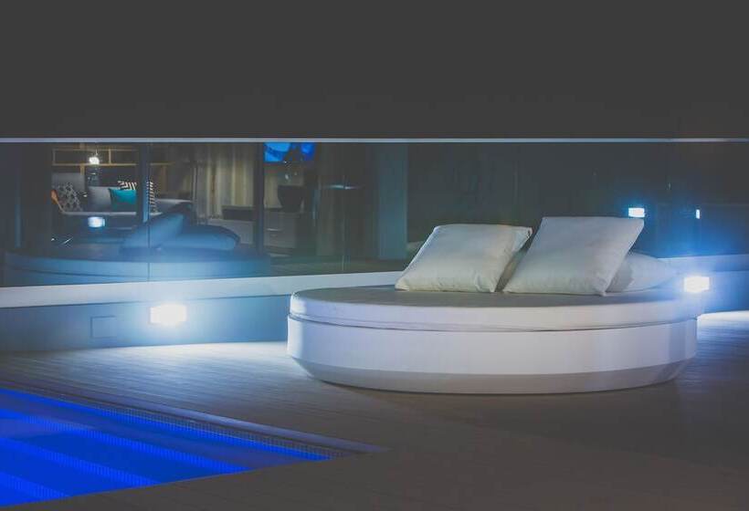 Villa Carlota By Holiday Rental Management