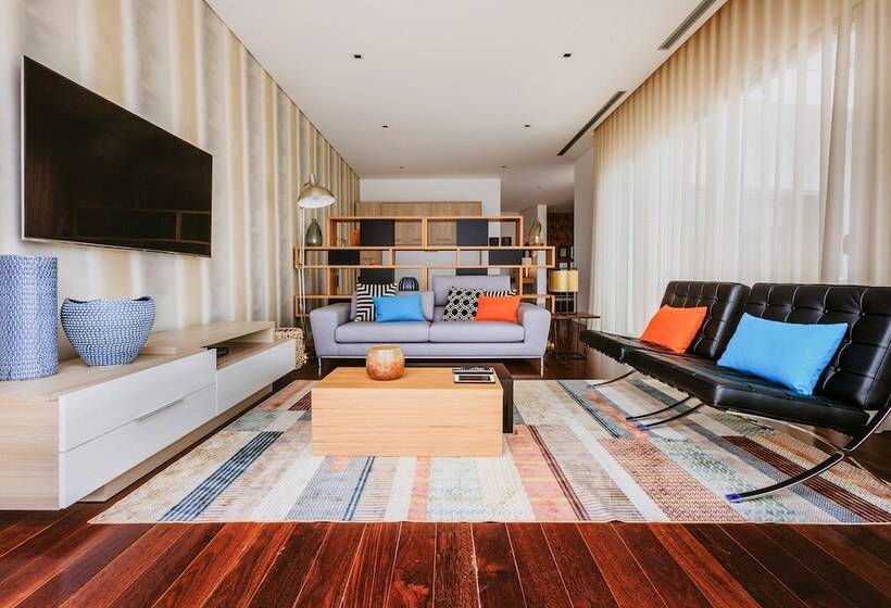 Villa Carlota By Holiday Rental Management