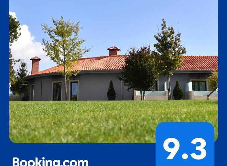 فندق Casa Das Carpas