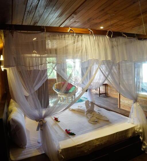 Hotel Turtle Bay Beach Resort