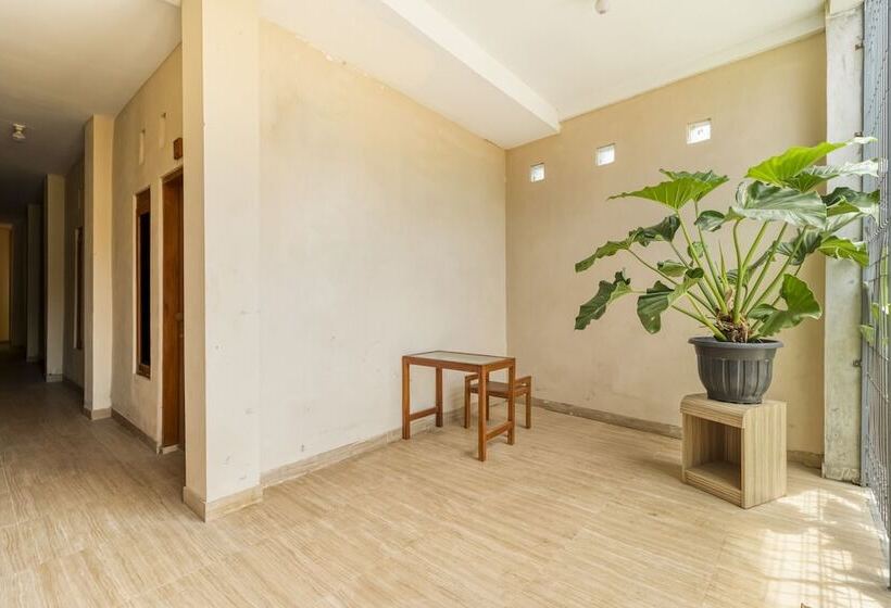 Пансион Koolkost Near Isi Yogyakarta