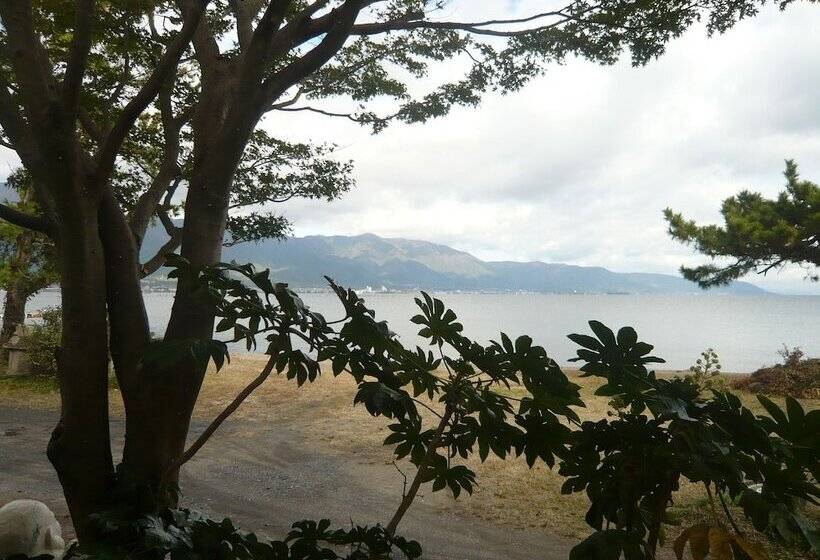 Youth Hostel Wanihama Seinen Kaikan