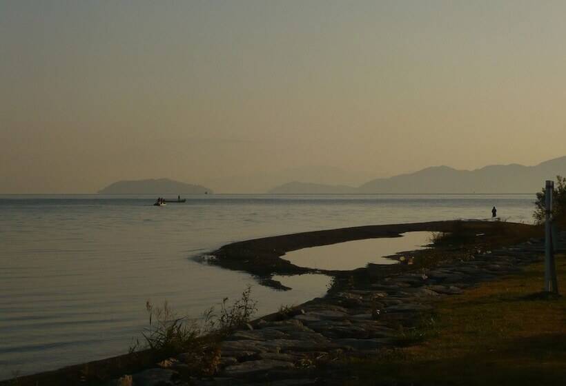 Youth Hostel Wanihama Seinen Kaikan