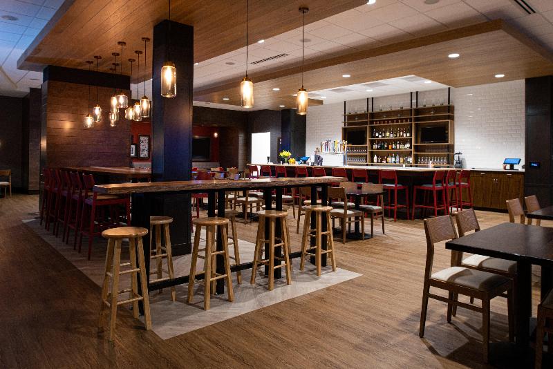 בית מלון כפרי Holiday Inn & Suites   Idaho Falls, An Ihg